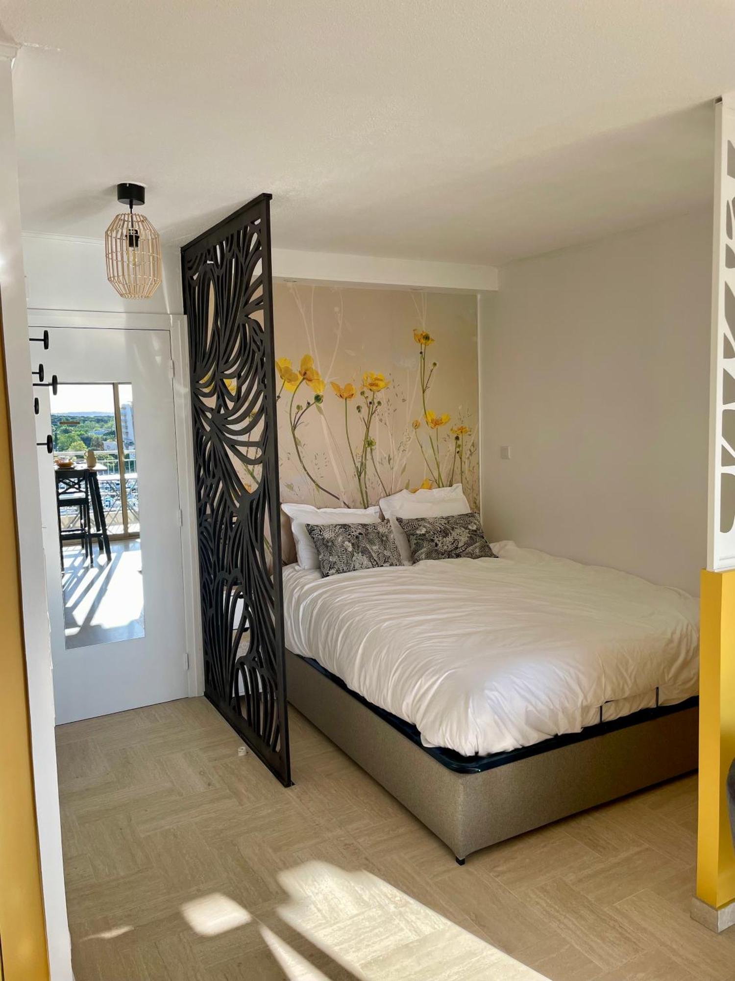Studio Avec Vue Sur Marina Et Mer - 2 Adultes Et 1 Enfant Maximum Mandelieu Extérieur photo